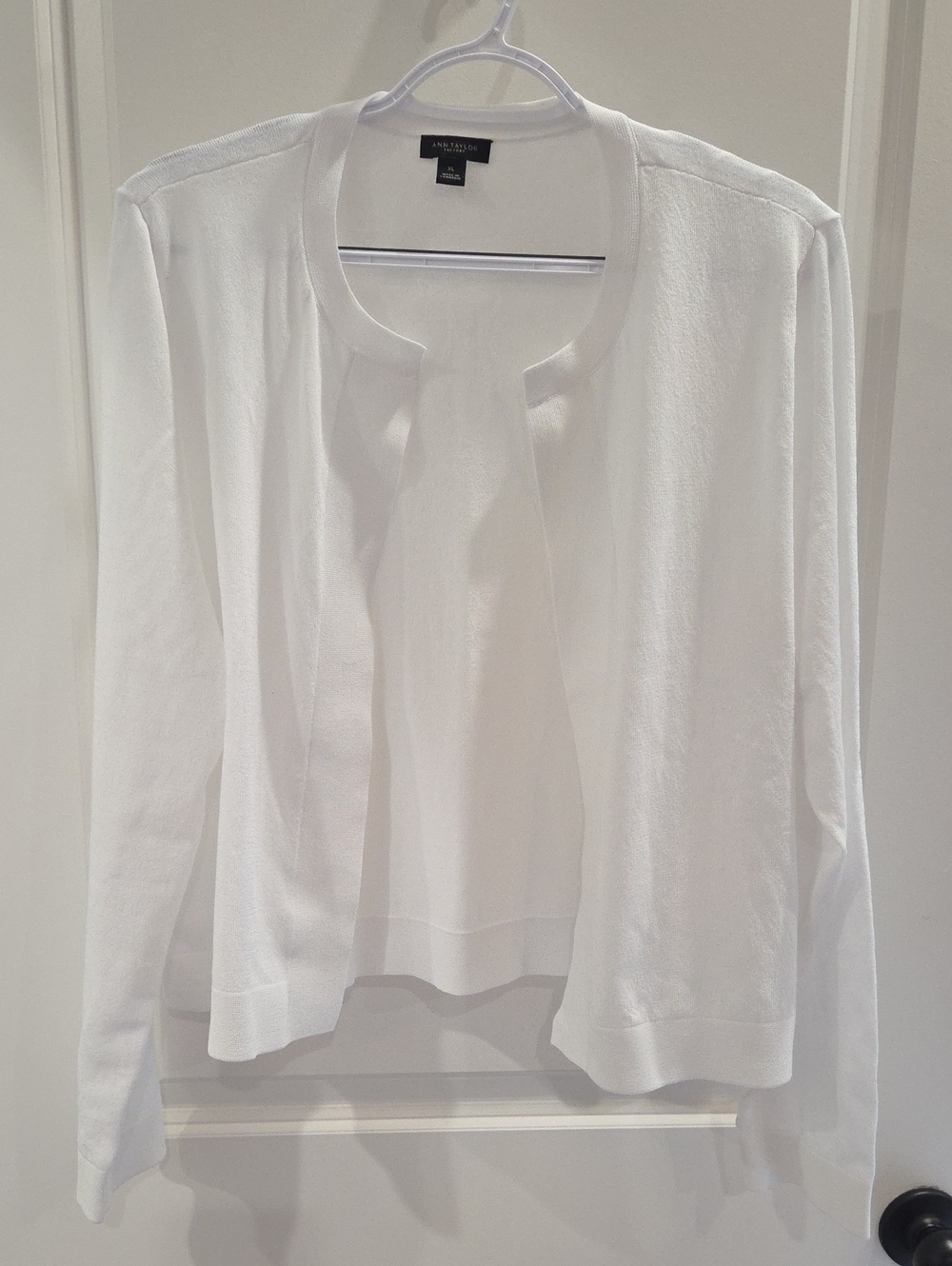 Ann Taylor White Open-Front Lightweight Cardigan